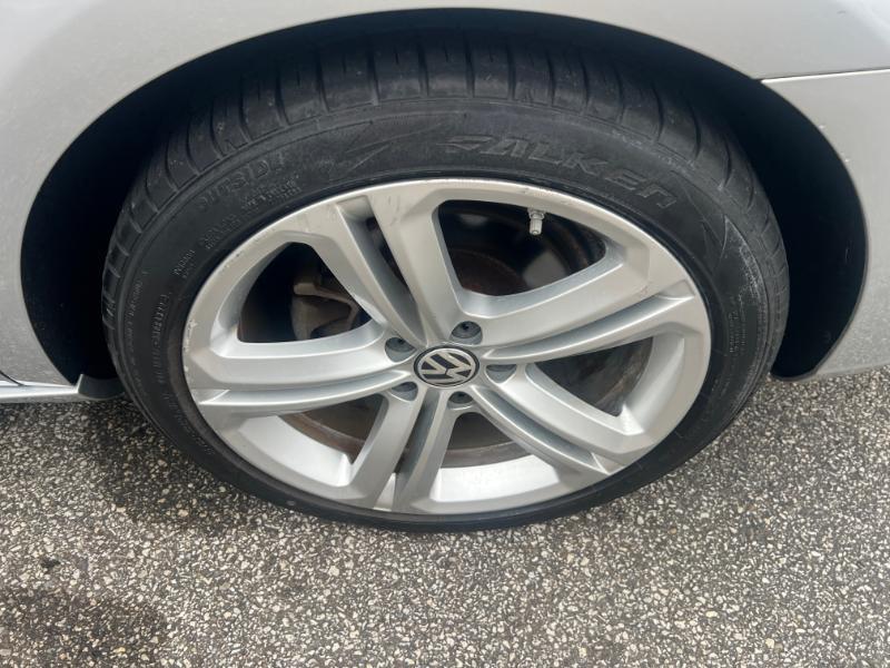 Volkswagen CC Sport w/Lighting Package 2013
