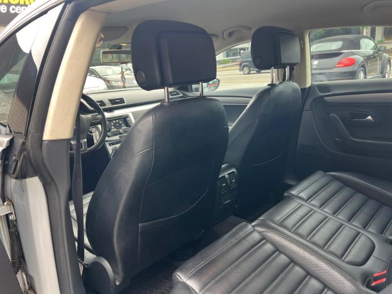 Volkswagen CC Sport w/Lighting Package 2013