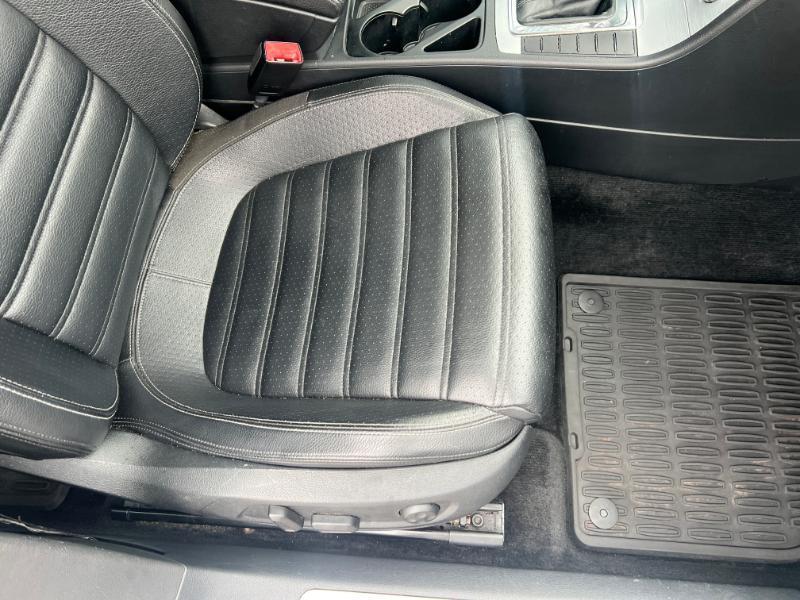 Volkswagen CC Sport w/Lighting Package 2013