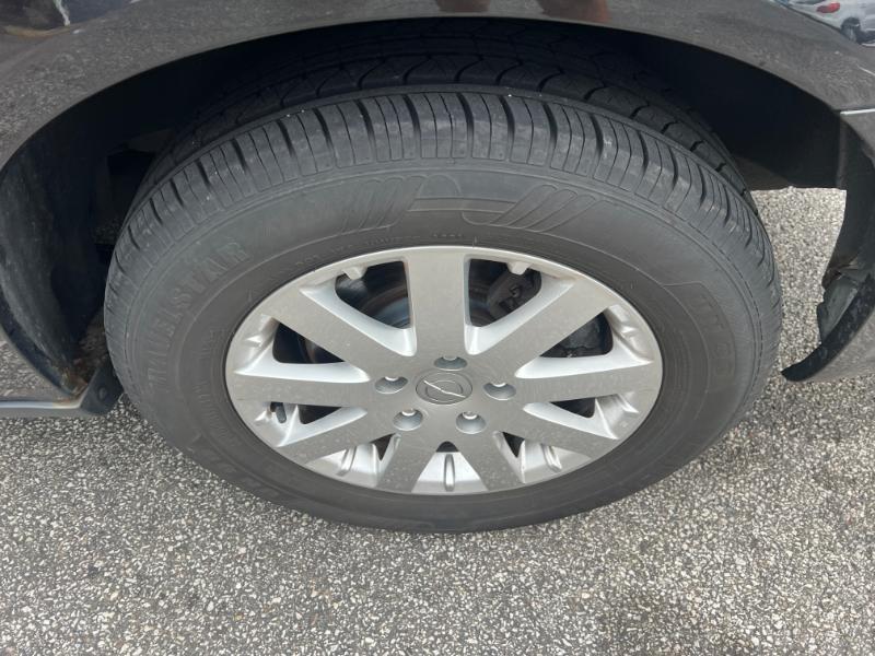 Chrysler Town & Country Touring-L 2012