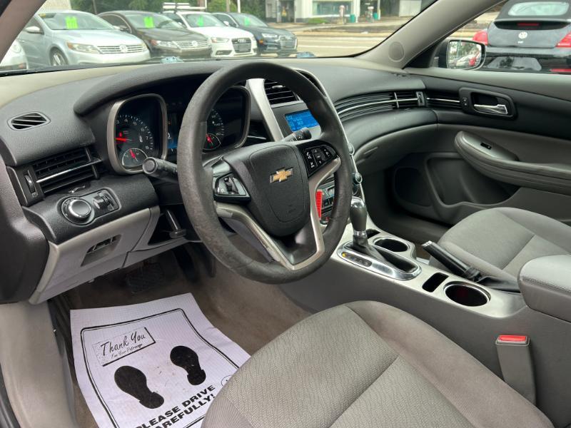 Chevrolet Malibu LS 2014