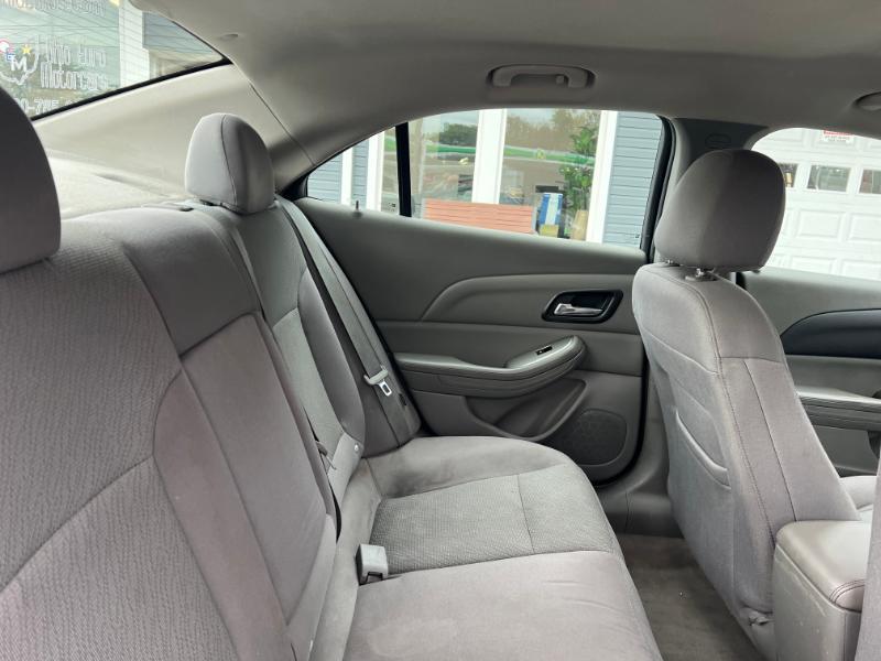 Chevrolet Malibu LS 2014