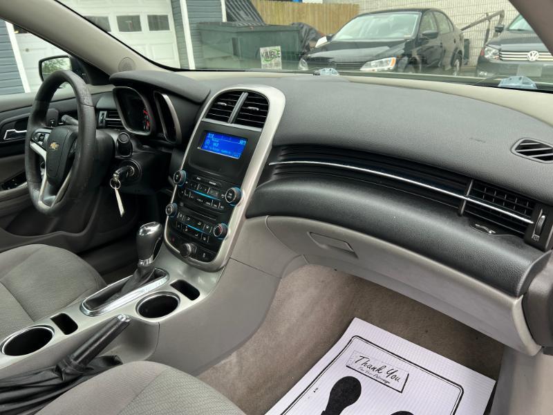 Chevrolet Malibu LS 2014