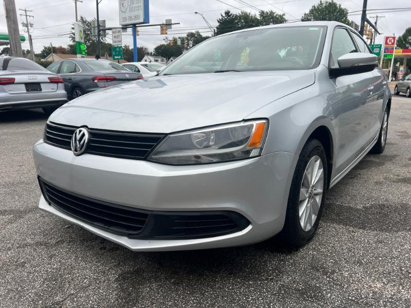 Volkswagen Jetta SE 2014