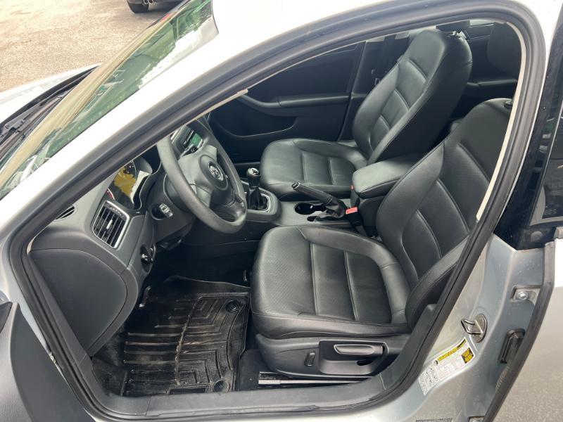Volkswagen Jetta SE 2014