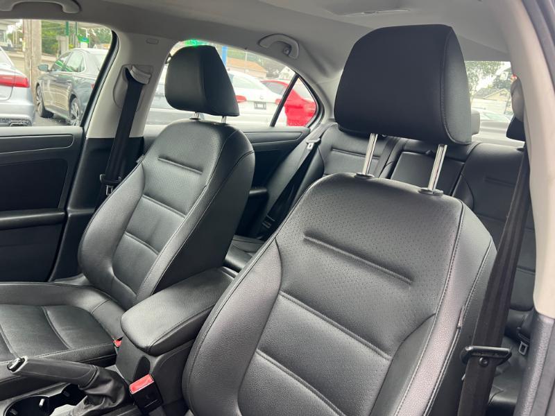 Volkswagen Jetta SE 2014