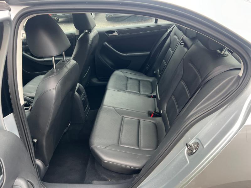 Volkswagen Jetta SE 2014