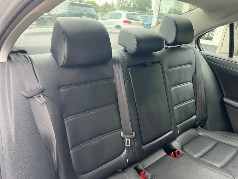 Volkswagen Jetta SE 2014