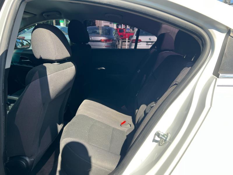 Chevrolet Cruze 1LT Auto 2015