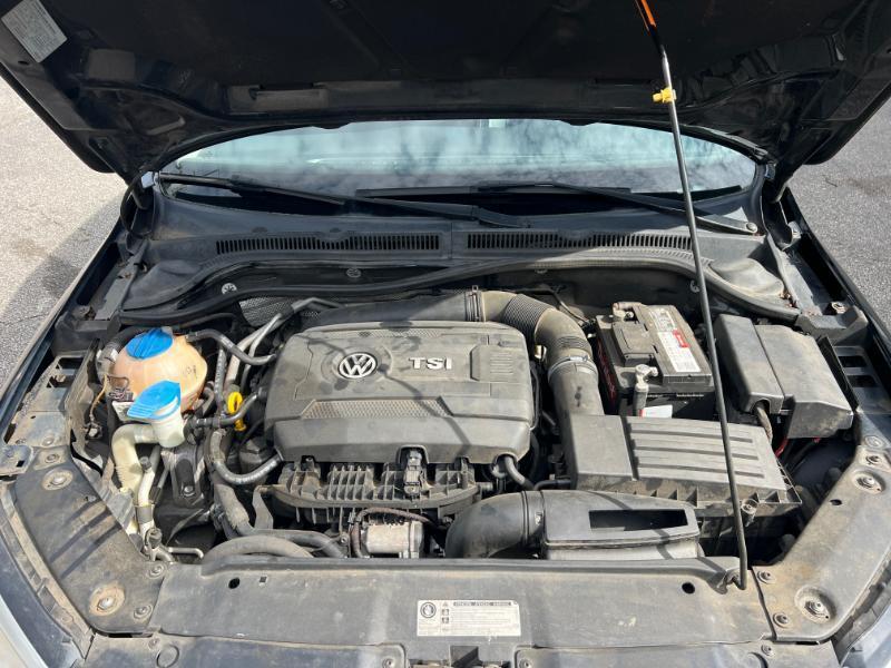 Volkswagen Jetta SE 2014