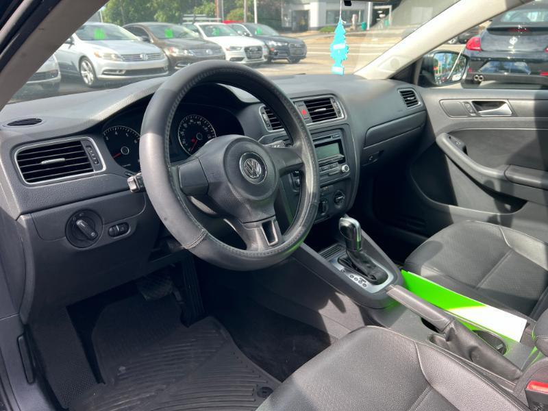 Volkswagen Jetta SE 2014