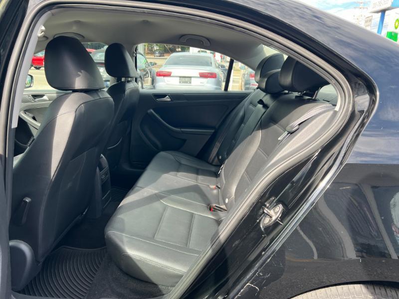 Volkswagen Jetta SE 2014