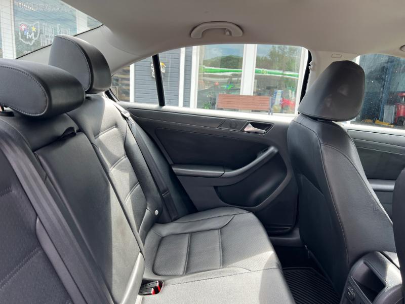 Volkswagen Jetta SE 2014