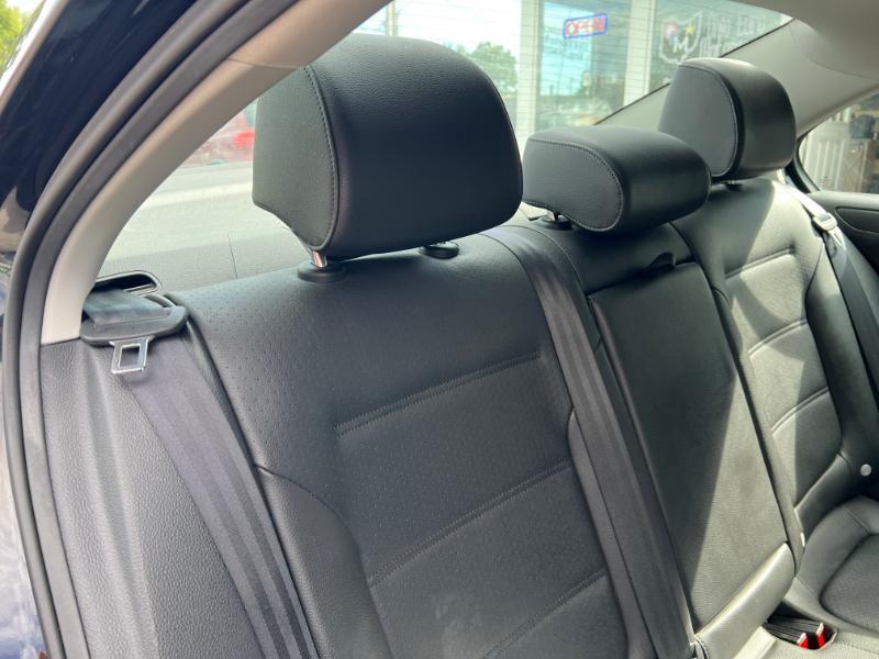 Volkswagen Jetta SE 2014