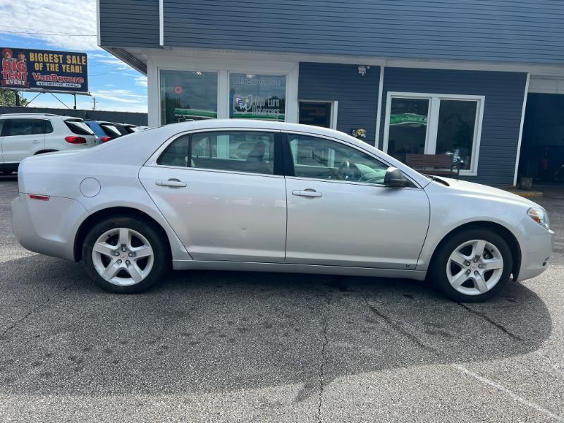 Chevrolet Malibu LS 2009