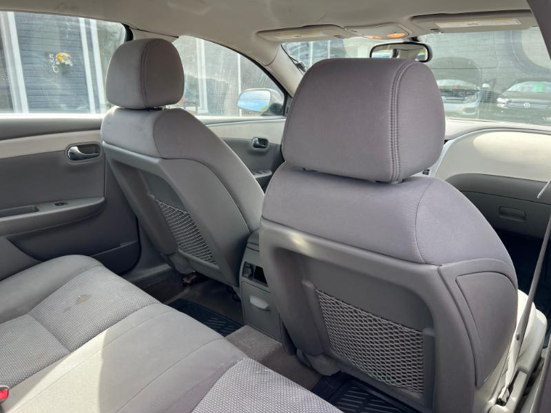 Chevrolet Malibu LS 2009
