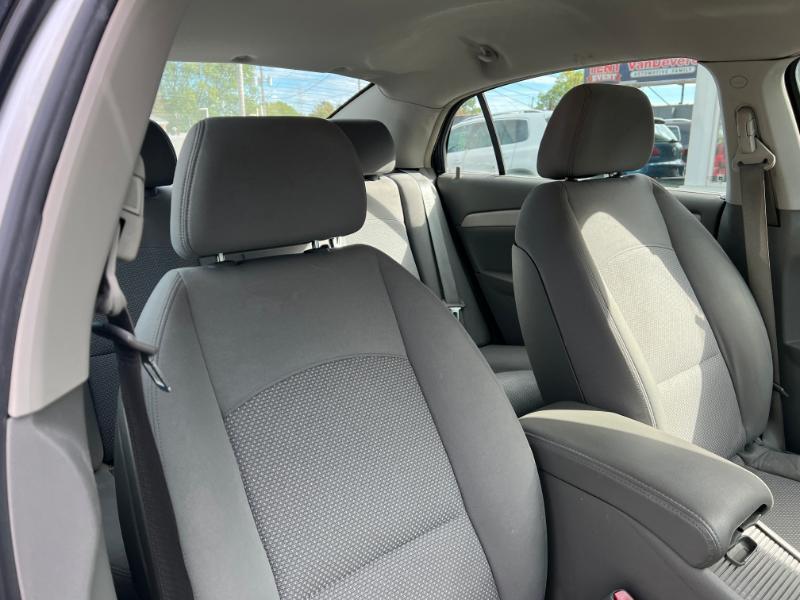 Chevrolet Malibu LS 2009