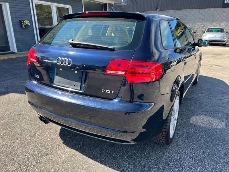 Audi A3 2.0T Premium S tronic 2011