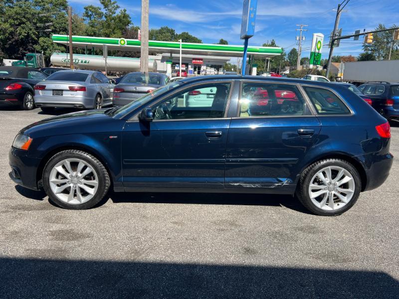 Audi A3 2.0T Premium S tronic 2011