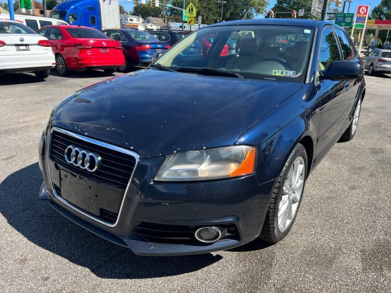 Audi A3 2.0T Premium S tronic 2011