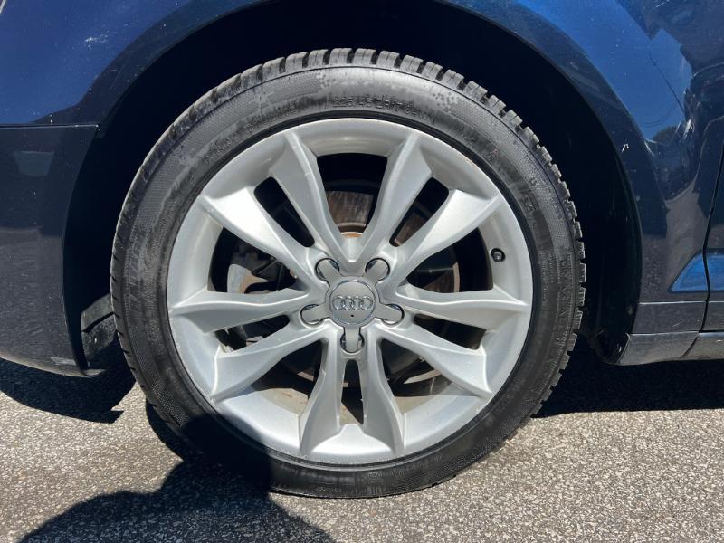 Audi A3 2.0T Premium S tronic 2011