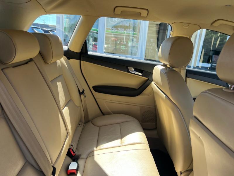 Audi A3 2.0T Premium S tronic 2011