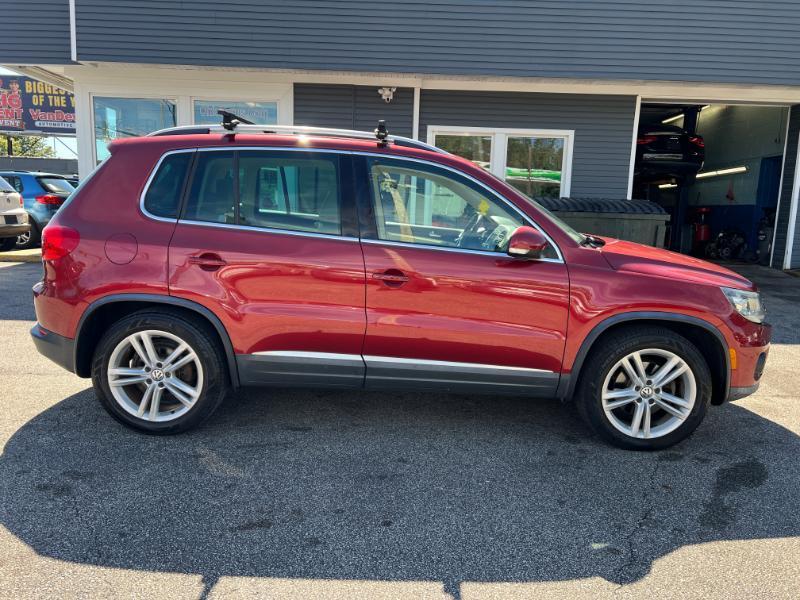 Volkswagen Tiguan S 4Motion 2012