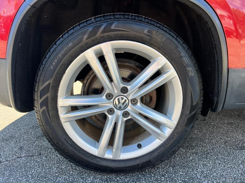 Volkswagen Tiguan S 4Motion 2012