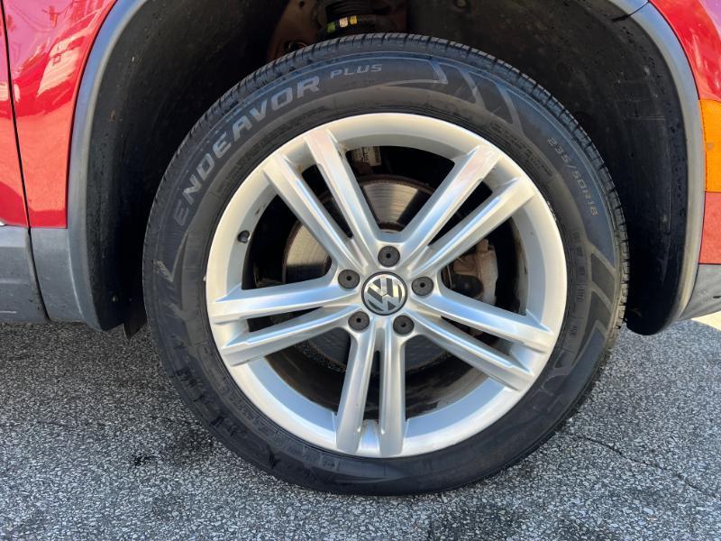 Volkswagen Tiguan S 4Motion 2012