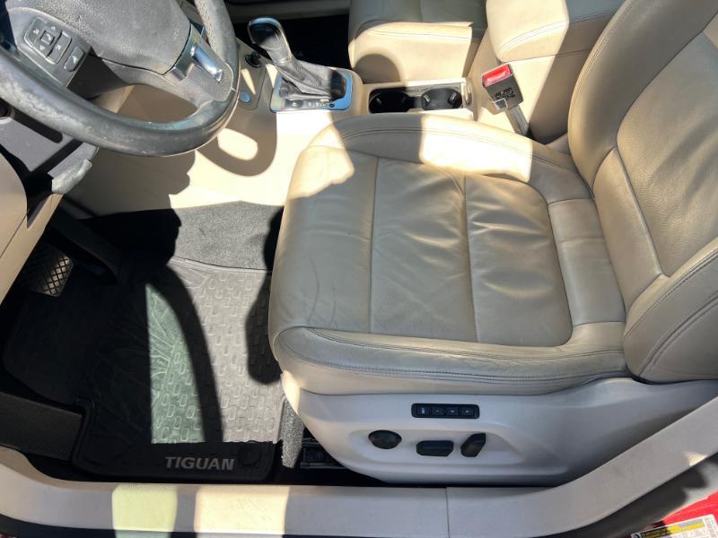 Volkswagen Tiguan S 4Motion 2012