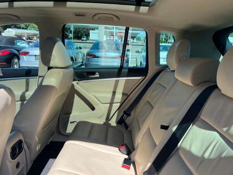 Volkswagen Tiguan S 4Motion 2012