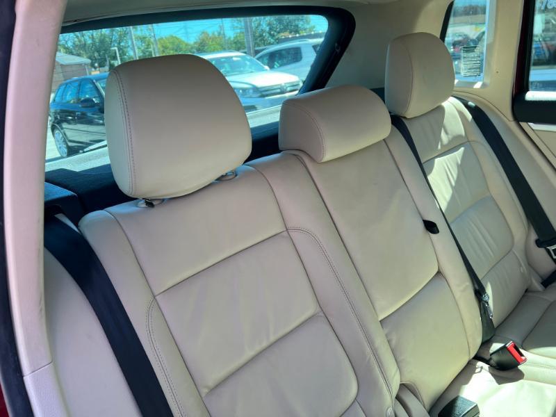 Volkswagen Tiguan S 4Motion 2012
