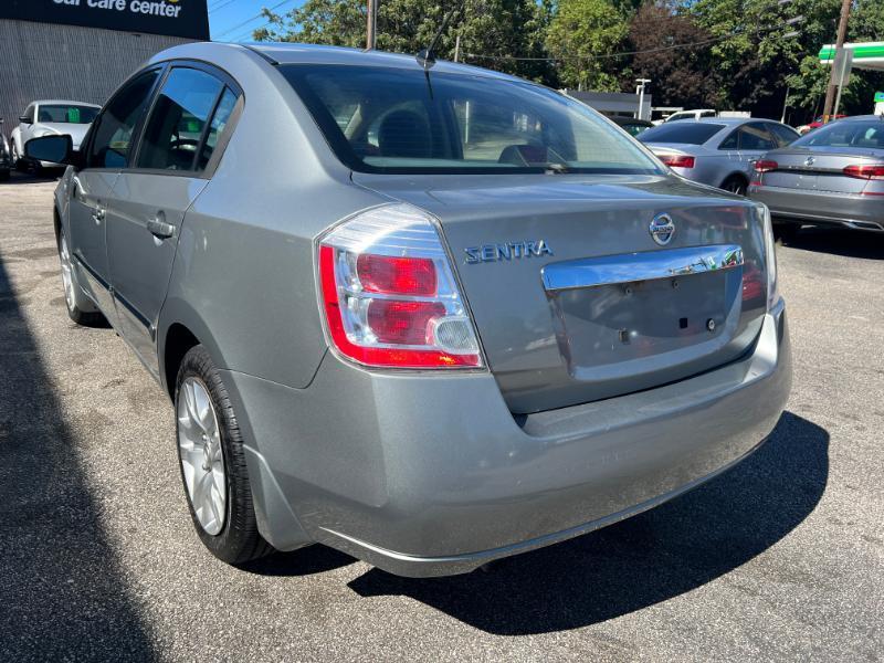 Nissan Sentra 2.0 SL 2010