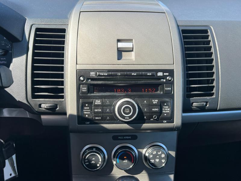 Nissan Sentra 2.0 SL 2010