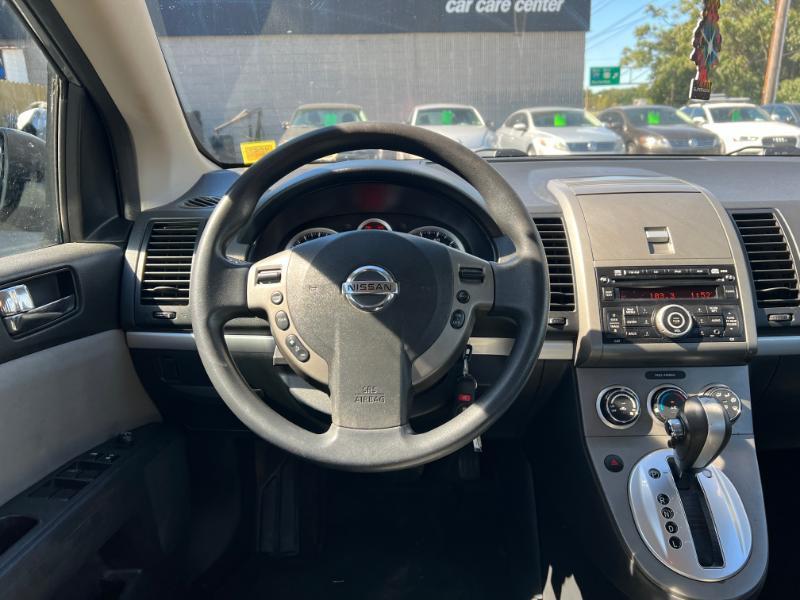 Nissan Sentra 2.0 SL 2010