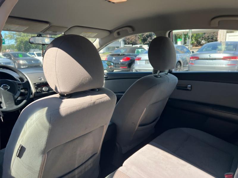 Nissan Sentra 2.0 SL 2010