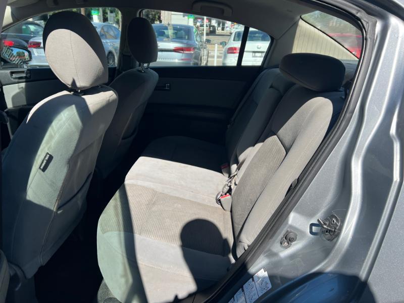 Nissan Sentra 2.0 SL 2010
