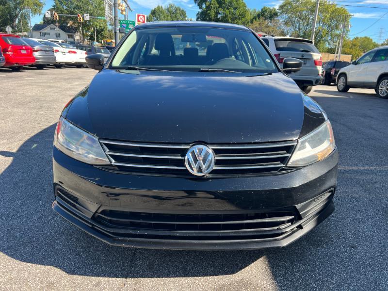 Volkswagen Jetta SE 6A 2016