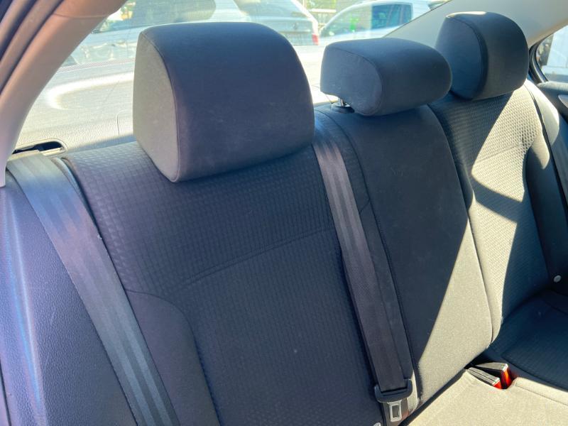 Volkswagen Jetta SE 6A 2016