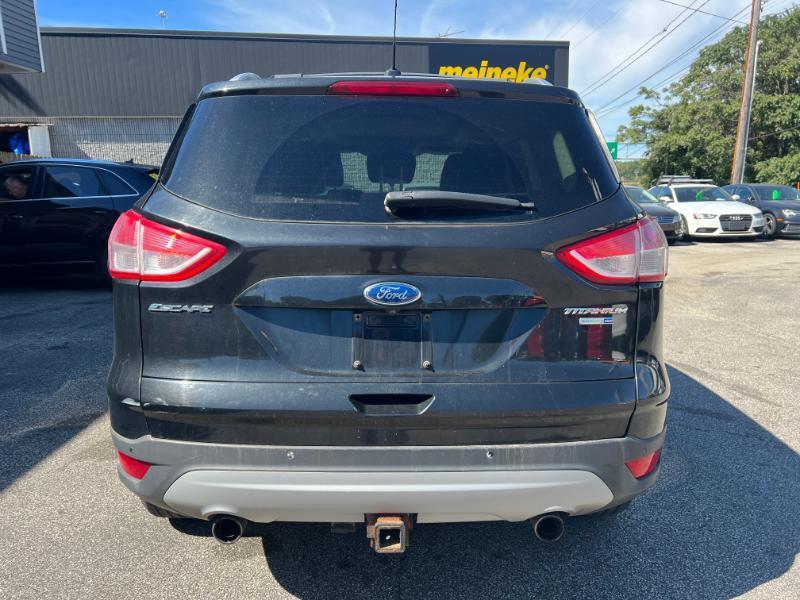 Ford Escape Titanium 4WD 2013