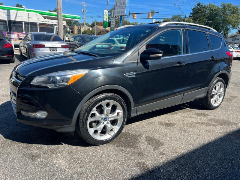 Ford Escape Titanium 4WD 2013