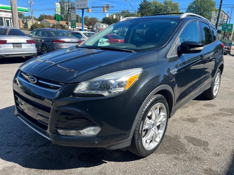 Ford Escape Titanium 4WD 2013