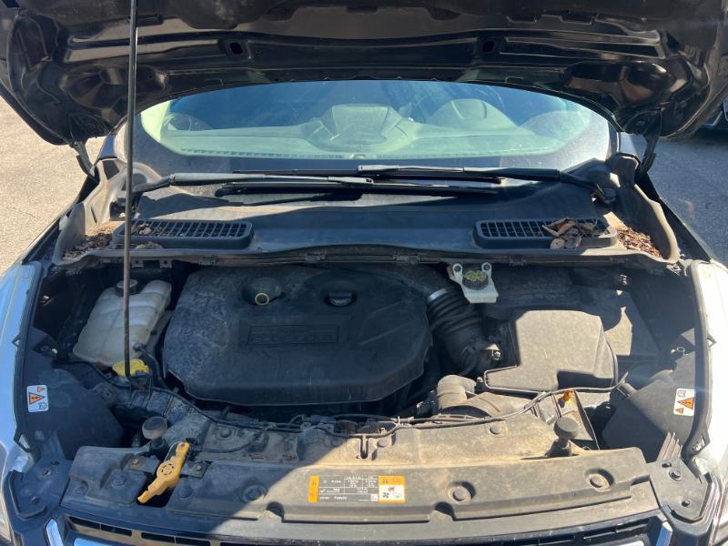 Ford Escape Titanium 4WD 2013