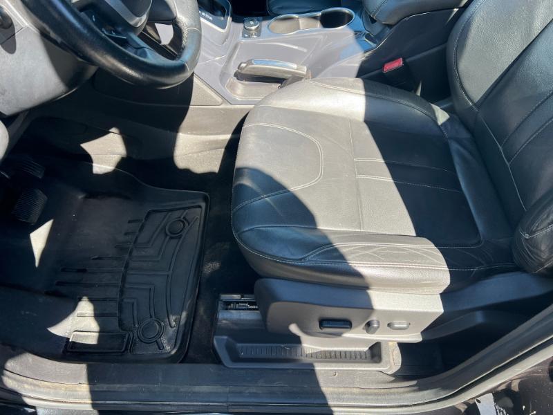Ford Escape Titanium 4WD 2013