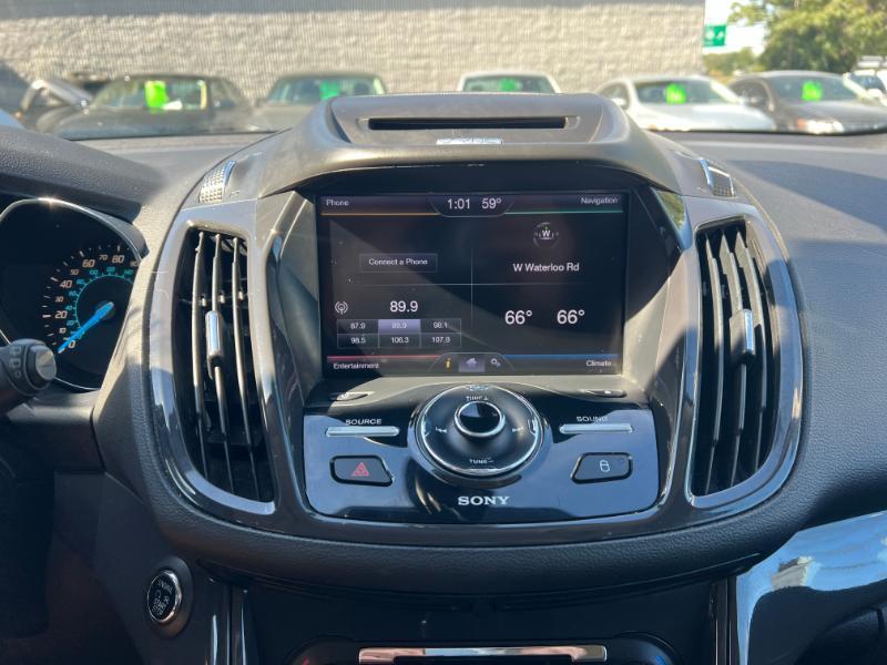 Ford Escape Titanium 4WD 2013