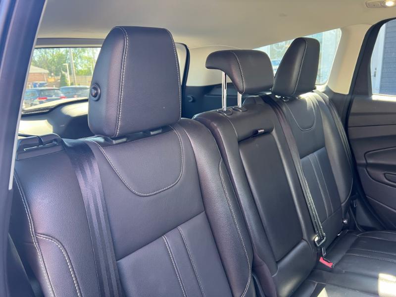 Ford Escape Titanium 4WD 2013