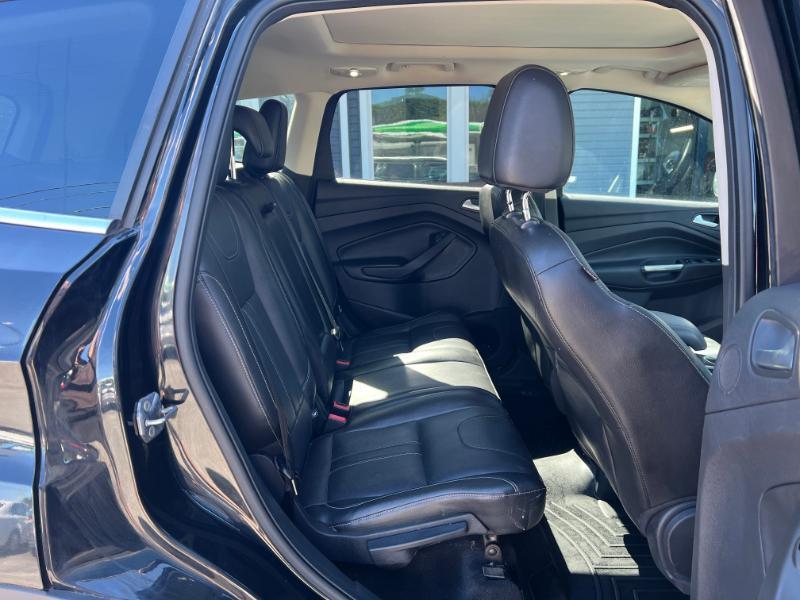 Ford Escape Titanium 4WD 2013