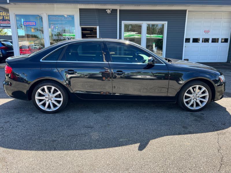 Audi A4 2.0T Sedan quattro Tiptronic 2013