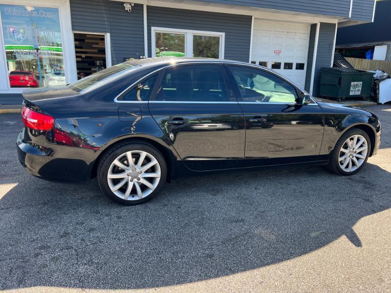 Audi A4 2.0T Sedan quattro Tiptronic 2013
