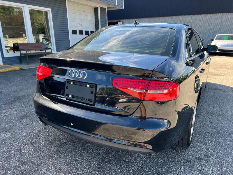 Audi A4 2.0T Sedan quattro Tiptronic 2013